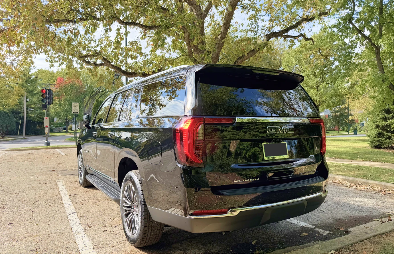 GMC Yukon Denali XL 14 GMC Yukon 2026